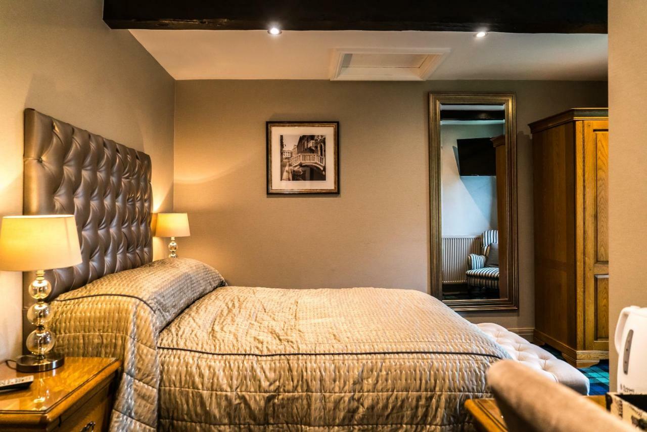 The Mews Hotel Wakefield Bagian luar foto