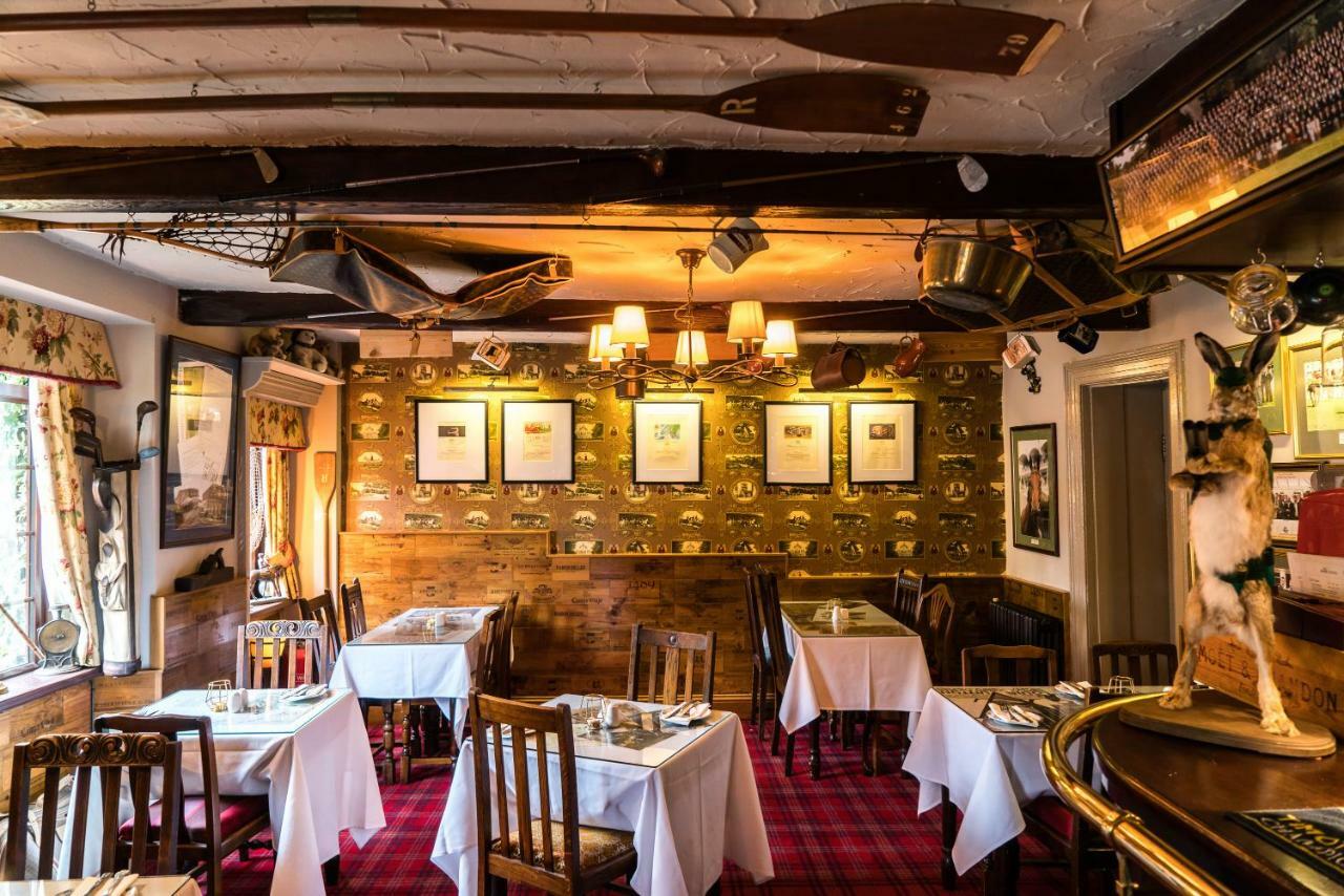 The Mews Hotel Wakefield Bagian luar foto